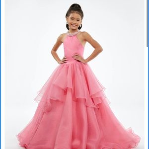 Ashley Lauren Halter style girls gown - Size 10